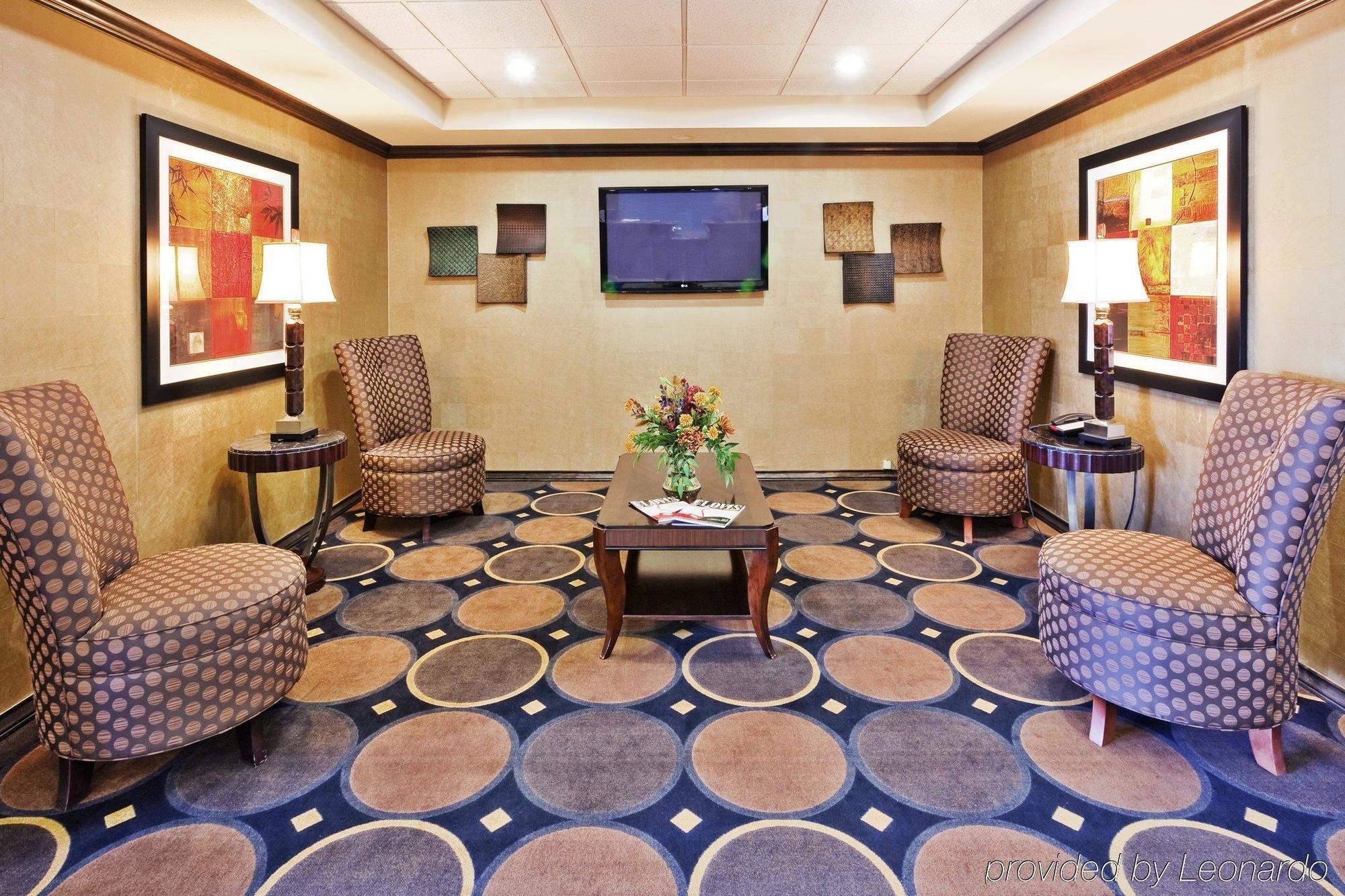 Holiday Inn Express & Suites Clovis By Ihg Interior photo